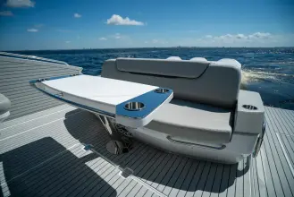 Thumbnail von Cruisers Yachts 50 GLS OB