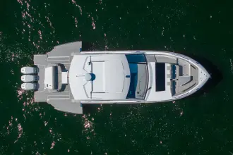 Thumbnail von Cruisers Yachts 50 GLS OB