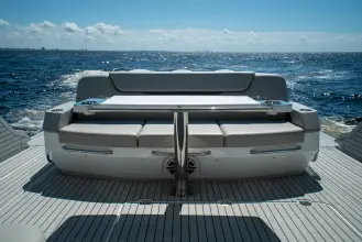 Thumbnail von Cruisers Yachts 50 GLS OB