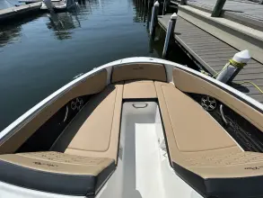 Thumbnail von Sea Ray SPX 210 Außenborder