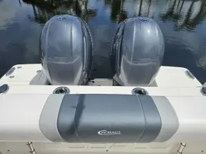 Thumbnail von Robalo R272 CC