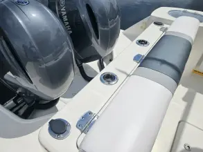 Thumbnail von Robalo R272 CC