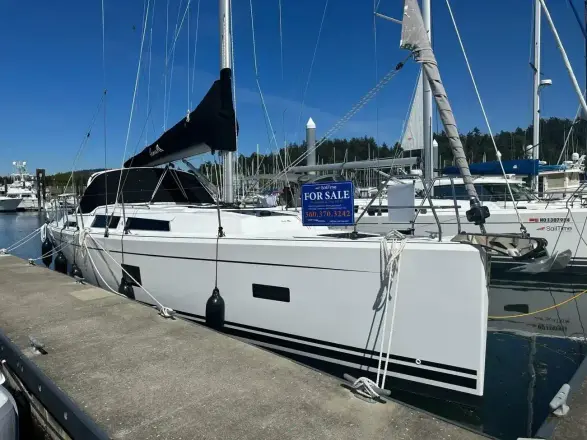 Hanse 388