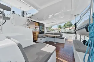 Thumbnail von Lagoon 42 Curvy Mermaid