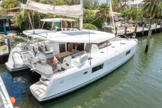 Thumbnail von Lagoon 42 Curvy Mermaid