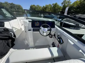 Thumbnail von Sea Ray SDX 270