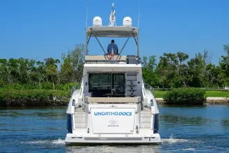 Thumbnail von Cruisers Yachts 60 FLY