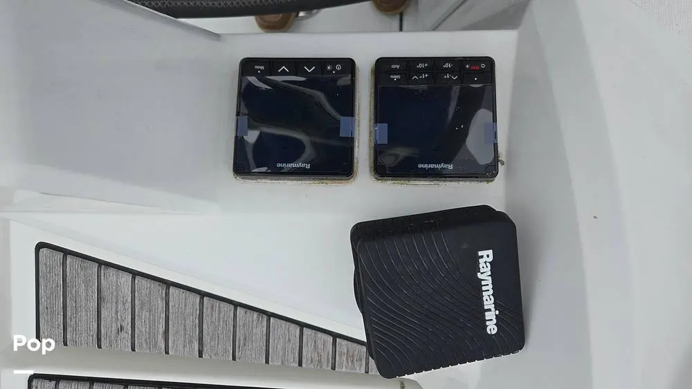 Thumbnail von Beneteau Oceanis 34.1