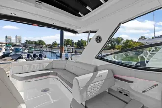 Thumbnail von Sea Ray 320 Sundancer Außenborder