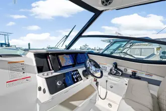 Thumbnail von Sea Ray 320 Sundancer Außenborder