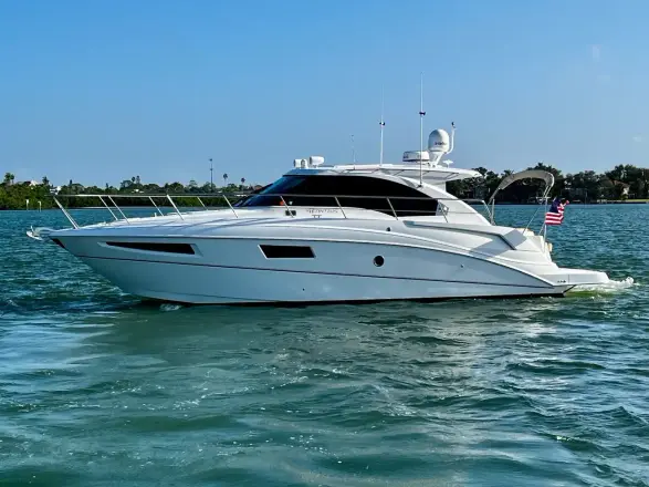 Cruisers Yachts 41 Cantius