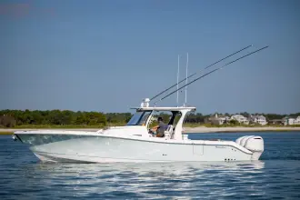 Thumbnail von Edgewater 370 CC