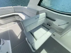 Thumbnail von Sea Ray 320 Sundancer