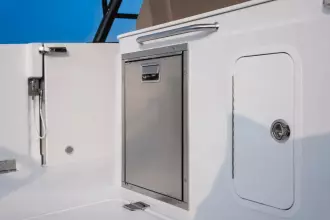 Thumbnail von Cruisers Yachts 38 VTR