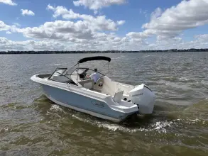 Thumbnail von Boston Whaler 210 Vantage
