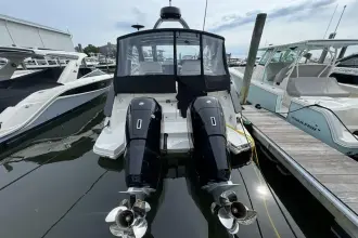Thumbnail von Sea Ray 370 Sundancer Außenborder
