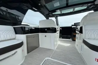 Thumbnail von Sea Ray 370 Sundancer Außenborder