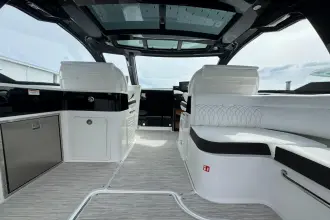 Thumbnail von Sea Ray 370 Sundancer Außenborder