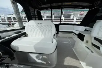 Thumbnail von Sea Ray 370 Sundancer Außenborder