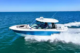 Thumbnail von Boston Whaler 330 Vantage