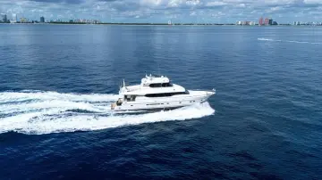 Thumbnail von Hargrave 82 Motor Yacht Electrified