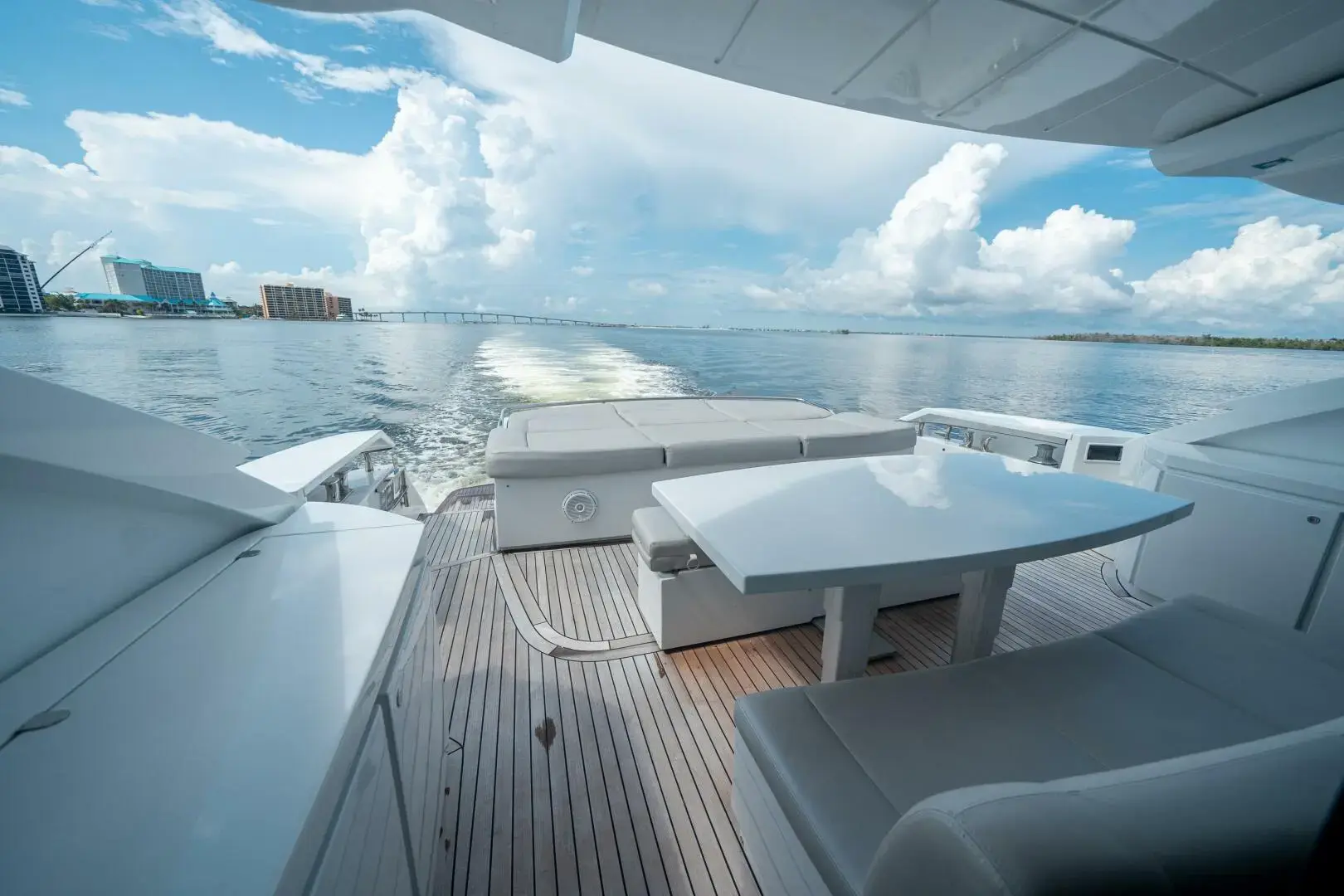 Thumbnail von Pershing 80 Hawk