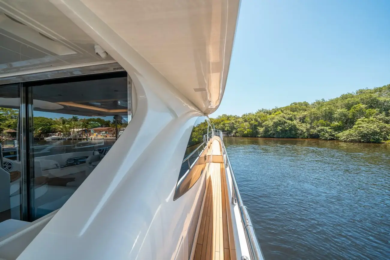 Thumbnail von Azimut 75 Minimal Risk