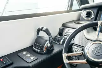 Thumbnail von Riviera 48 Aesculapian