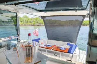 Thumbnail von Cruisers Yachts 45 Cantius Alexandria 3X