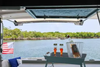 Thumbnail von Cruisers Yachts 45 Cantius Alexandria 3X