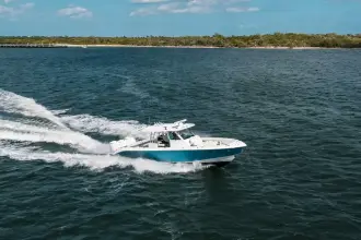 Thumbnail von Everglades 395 CC Island Girl