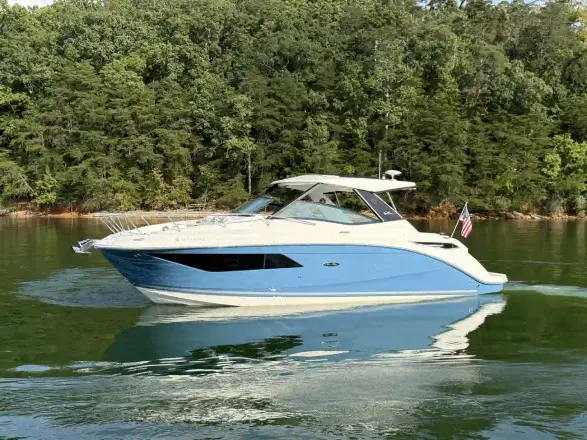 Sea Ray 320 Sundancer 