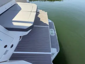 Thumbnail von Sea Ray 320 Sundancer