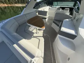 Thumbnail von Sea Ray 320 Sundancer