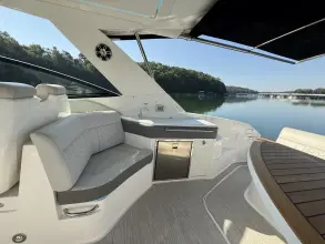 Thumbnail von Sea Ray 320 Sundancer