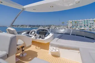 Thumbnail von Sunseeker 88 Yacht