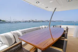 Thumbnail von Sunseeker 88 Yacht