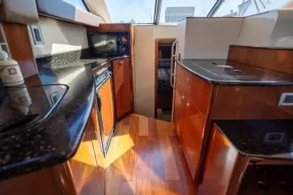 Thumbnail von Meridian 341 Sedan