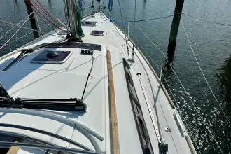 Thumbnail von Beneteau Oceanis 40