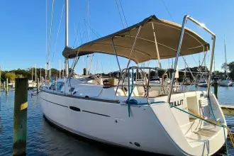 Thumbnail von Beneteau Oceanis 40