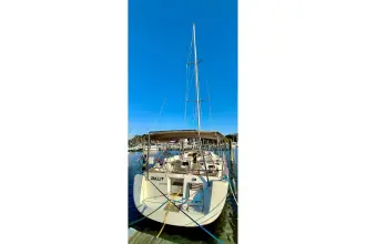 Thumbnail von Beneteau Oceanis 40