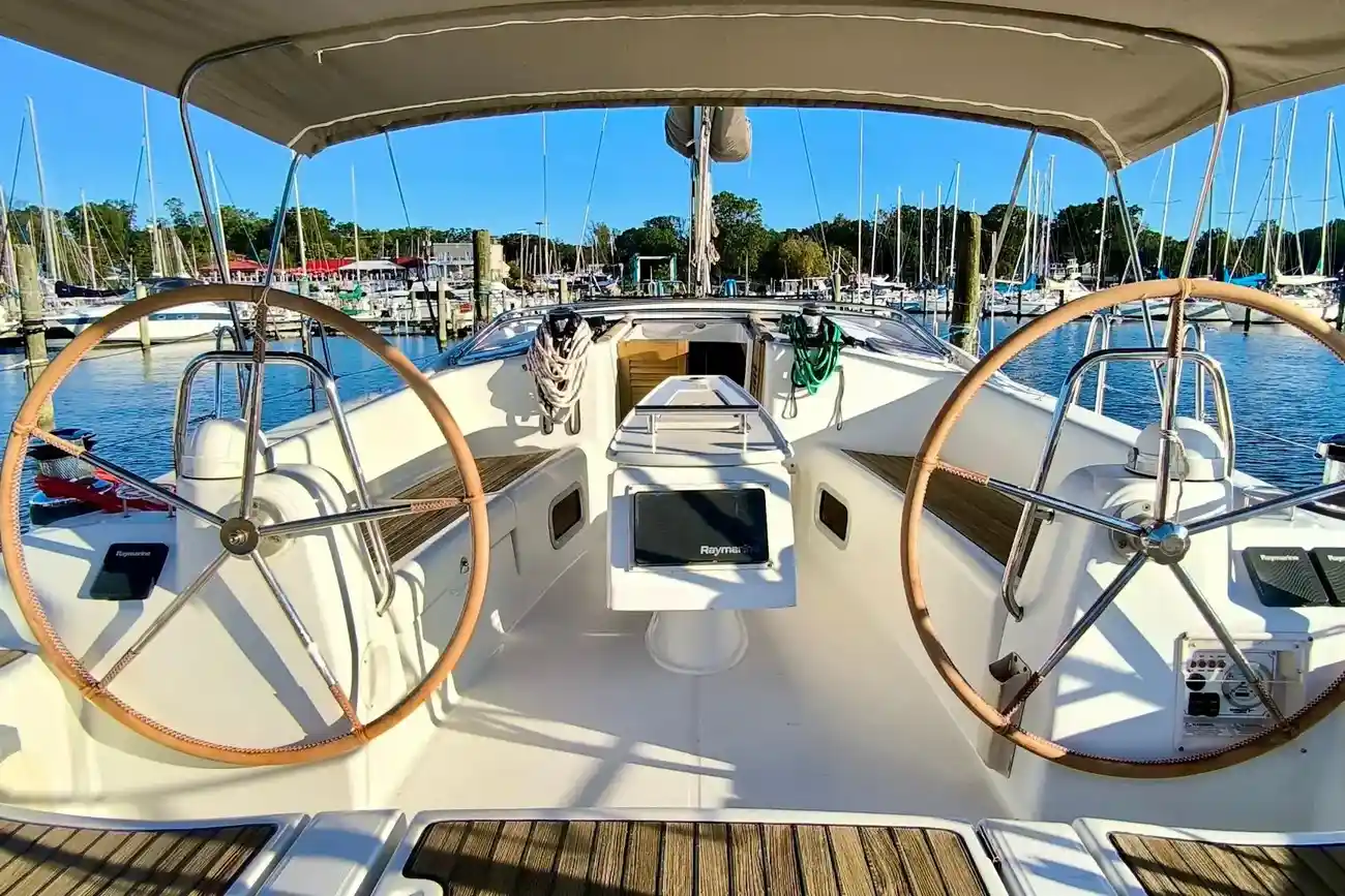 Thumbnail von Beneteau Oceanis 40