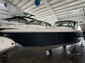 Thumbnail von Tiara Yachts 48LS