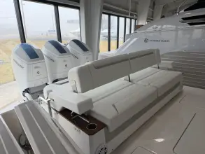 Thumbnail von Tiara Yachts 48LS