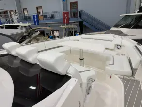 Thumbnail von Tiara Yachts 48LS