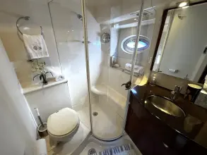 Thumbnail von Meridian 441 Sedan