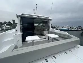 Thumbnail von Cruisers Yachts 42 Cantius