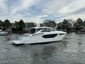 Thumbnail von Cruisers Yachts 42 Cantius