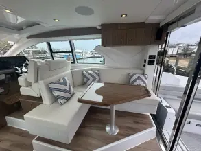 Thumbnail von Cruisers Yachts 42 Cantius