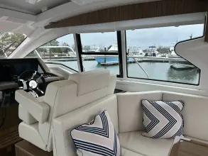 Thumbnail von Cruisers Yachts 42 Cantius